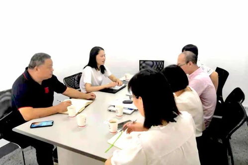 精准服务助发展 萧山这家企业获全国首批快递包装绿色产品认证证书