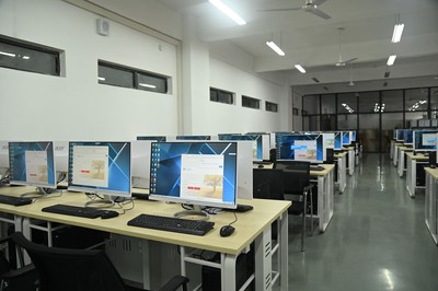 土木工程学院
